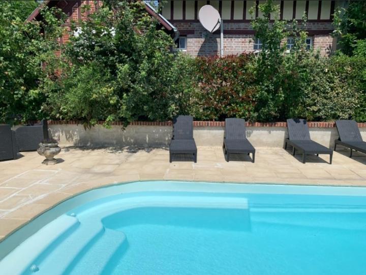 Chambres D'Hotes Les Roches Noires Trouville-sur-Mer Exterior photo